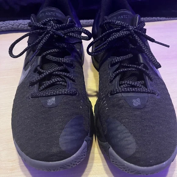 Nike | Shoes | Im Selling Basketball Shoes I Dont Play No 